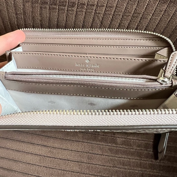 Kate Spade Women’s Wallet, Large Continental Wallet, Spade Link - Picture 5 of 5